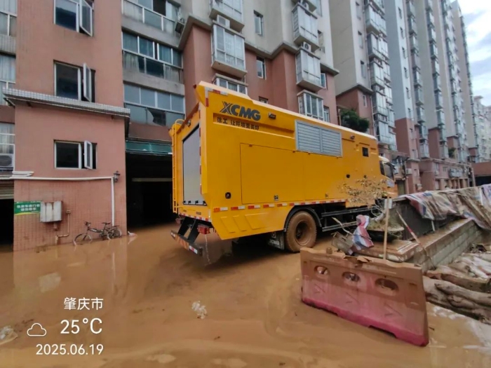 火速馳援！徐工多臺“抗洪勇士”全力迎戰(zhàn)!